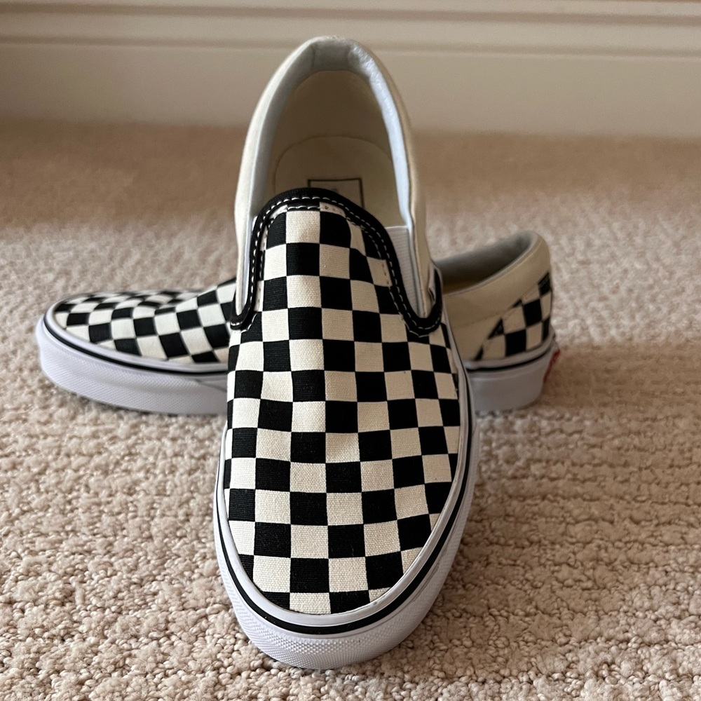 Van’s Slip-On Shoes Size Women’s 7.5 / Men’s 6